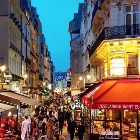Saintonge Marais 3e Rez-de-chaussee *